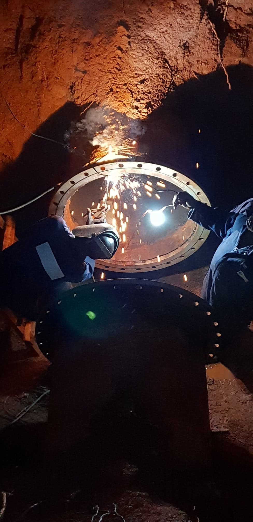 Hyses-Nex engineers working at night